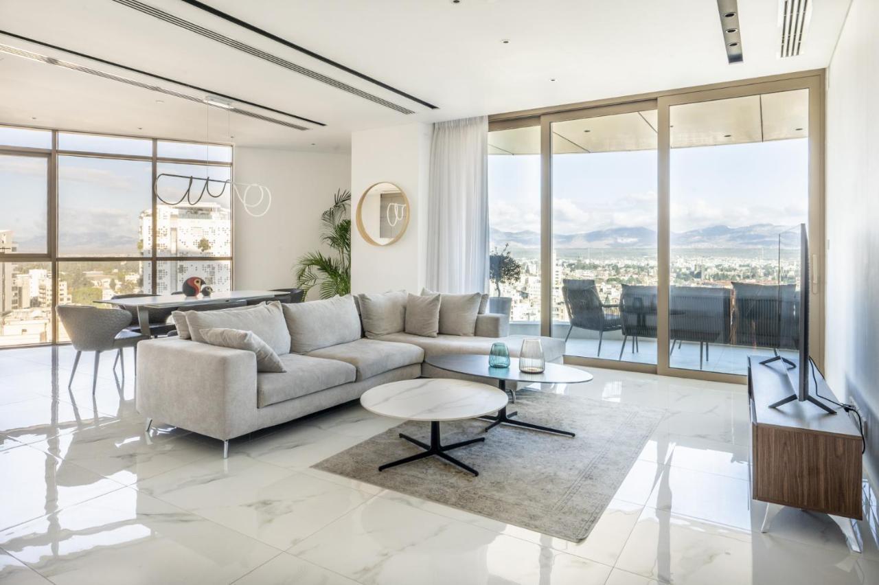360 Nicosia - Luxury Apartment Panoramic View Nicósia Exterior foto